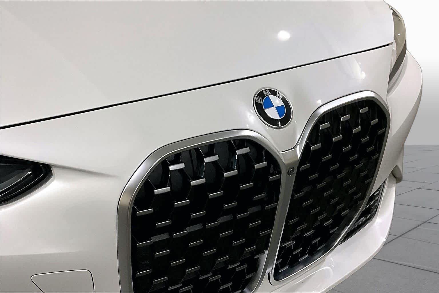 Certified Used 2025 Mineral White Metallic BMW 430i image 31