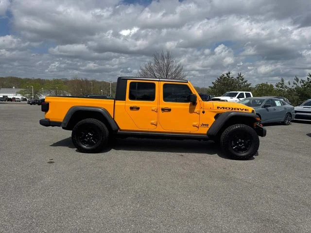 Used 2021 Orange Jeep Mojave image 3