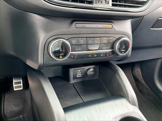 Used 2024 Silver Ford ST-Line image 32