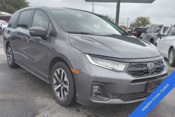Used 2025 Modern Steel Metallic Honda EX-L image 3