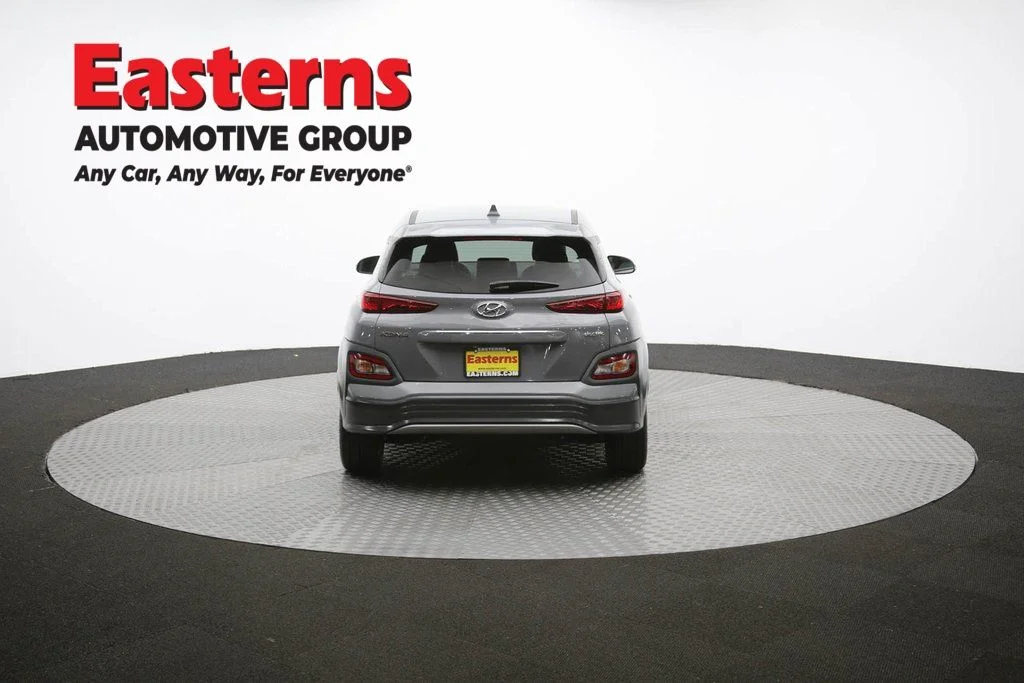 Used 2021 Gray Hyundai Ultimate image 34