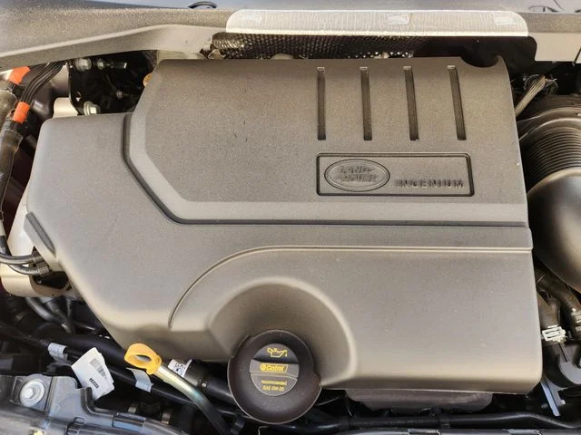 Used 2025 Gray Land Rover S image 30