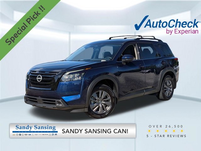 2025 Nissan Pathfinder SV
