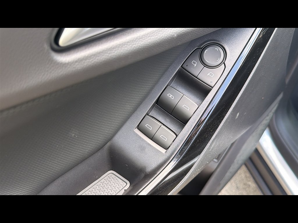 New 2027 Sterling Gray Metallic Chevrolet LT image 8