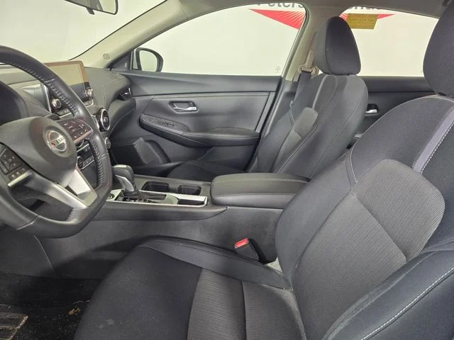 Used 2023 White Nissan SV image 5
