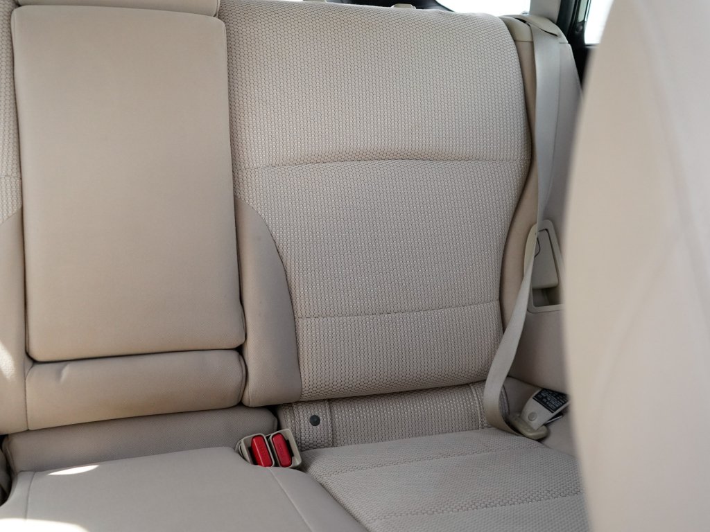 Used 2015 Wilderness Green Metallic Subaru 2.5i Premium image 33