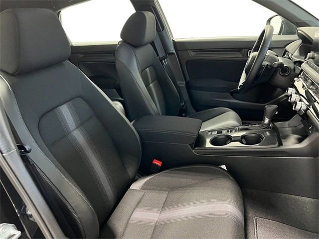 2026 Honda Civic Hatchback Sport - Photo 14