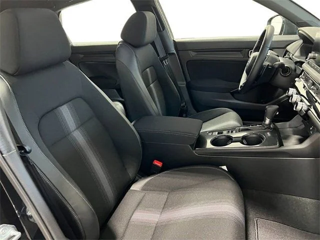 2026 Honda Civic Hatchback Sport - Photo 14