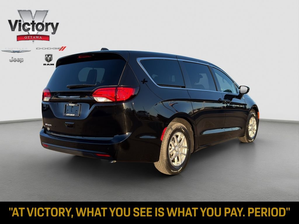 2026 Chrysler Voyager LX - Photo 6