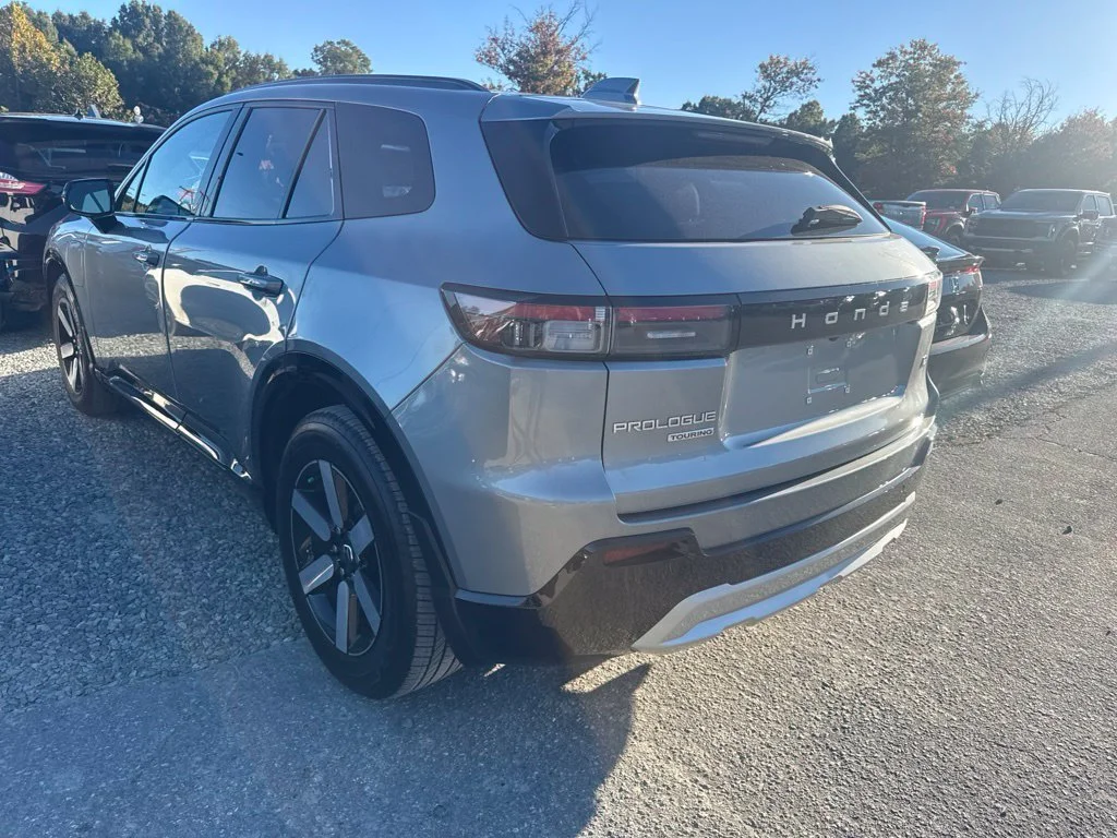 Used 2026 Gray Honda Touring image 5