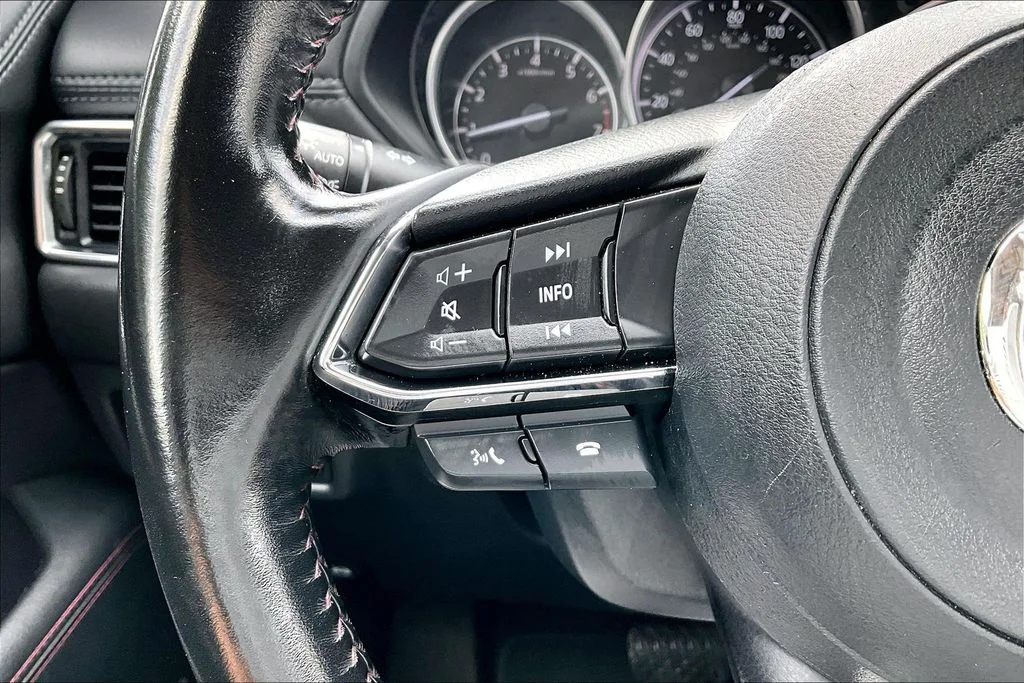 2023 Mazda CX-5 S Carbon Edition - Photo 11