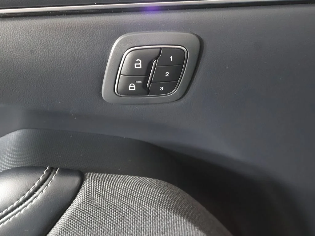 Used 2023 Blue Ford Premium image 37