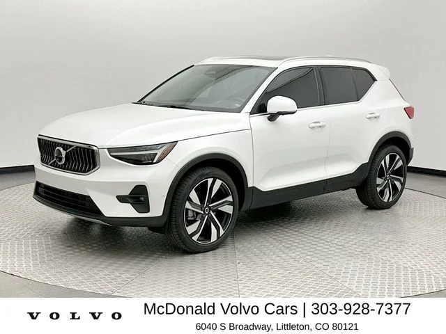 2023 Volvo XC40 Ultimate
