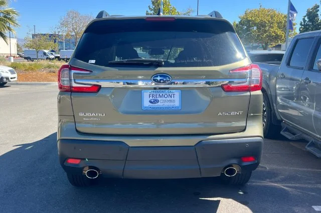 Used 2025 Brown Subaru Premium image 7