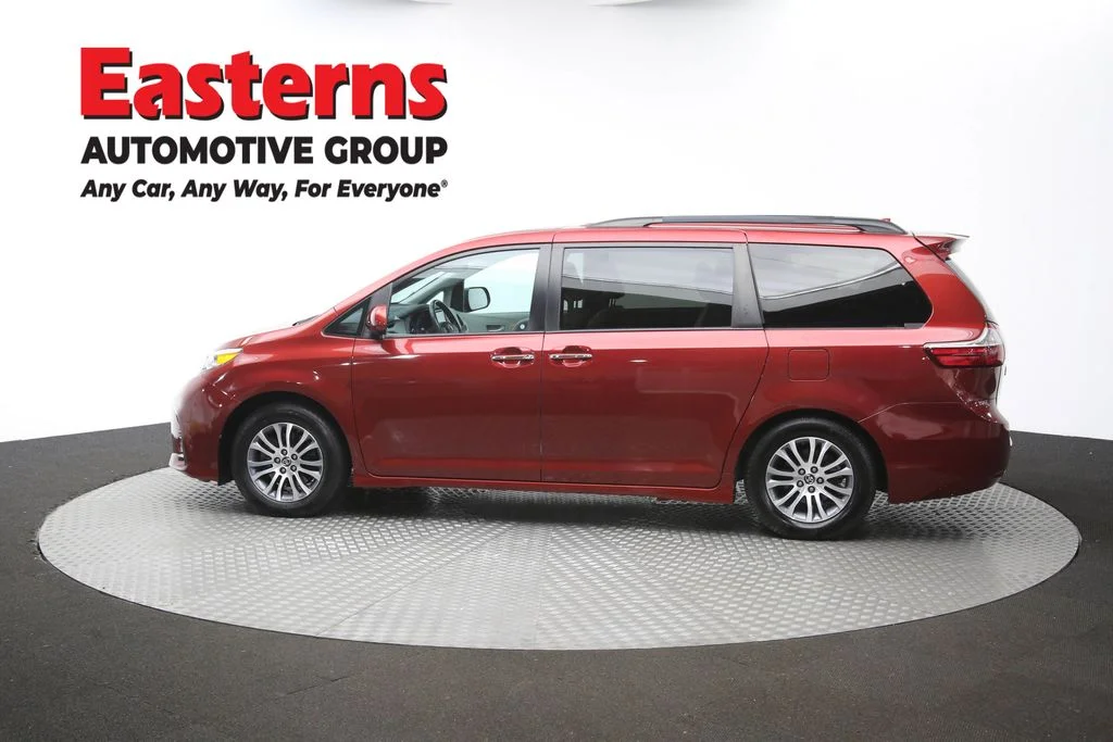 Used 2019 Red Toyota XLE image 63