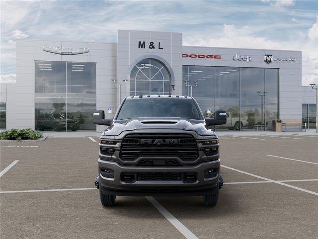 New 2026 Granite Crystal Metallic Clear-Coat Exterior Paint RAM Laramie image 6