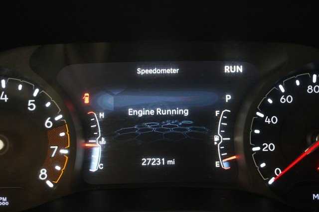Used 2025 Diamond Black Crystal Pearlcoat Jeep Sport image 27