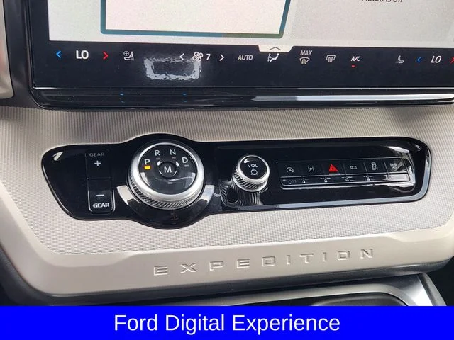 New 2026 Space Silver Metallic Ford Active image 19