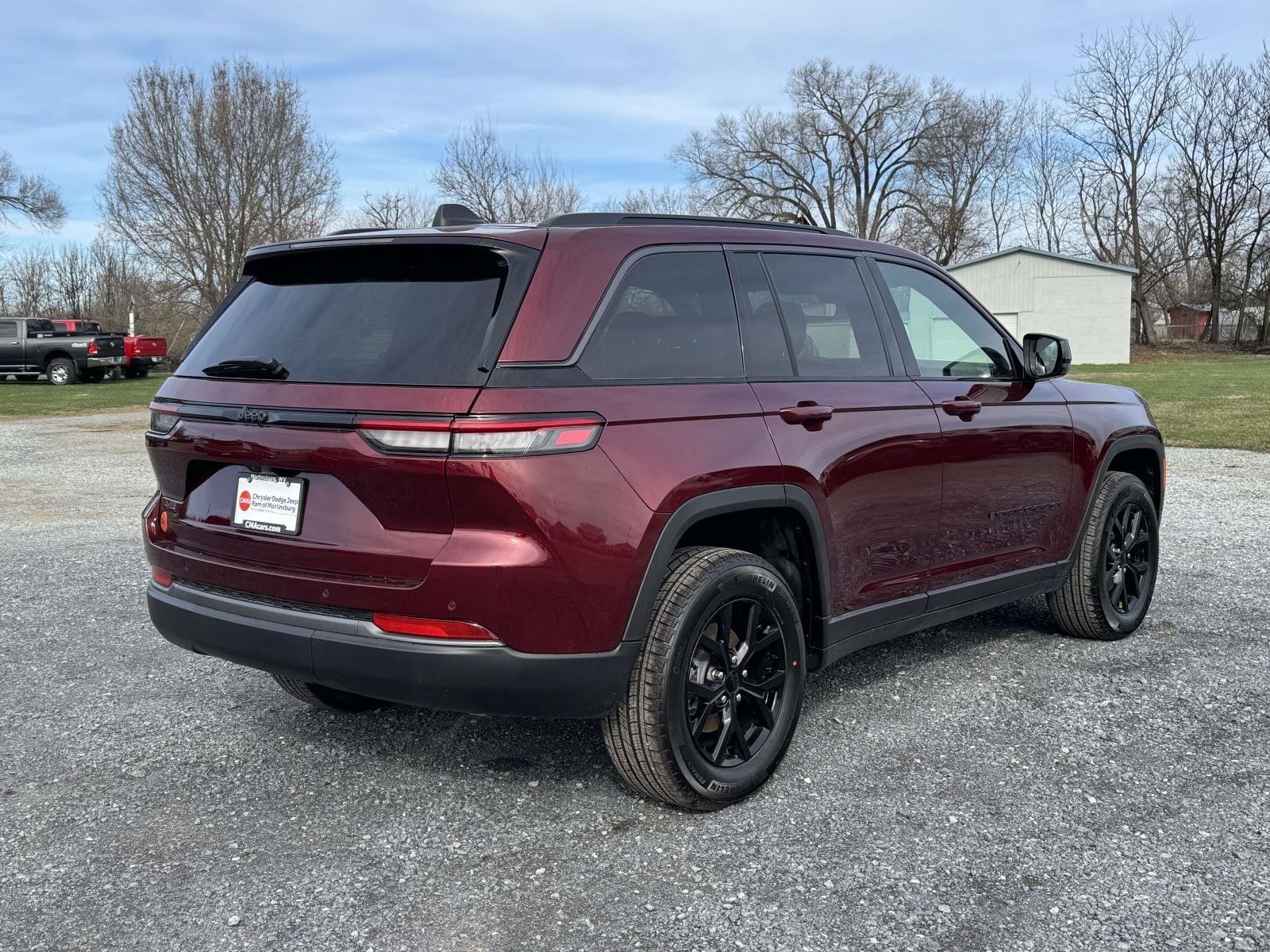 New 2026 Velvet Red Pearlcoat Jeep Laredo Altitude image 20