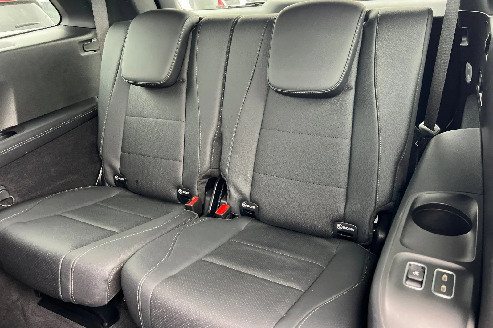 Used 2025 White Mercedes-Benz GLS 450 image 18