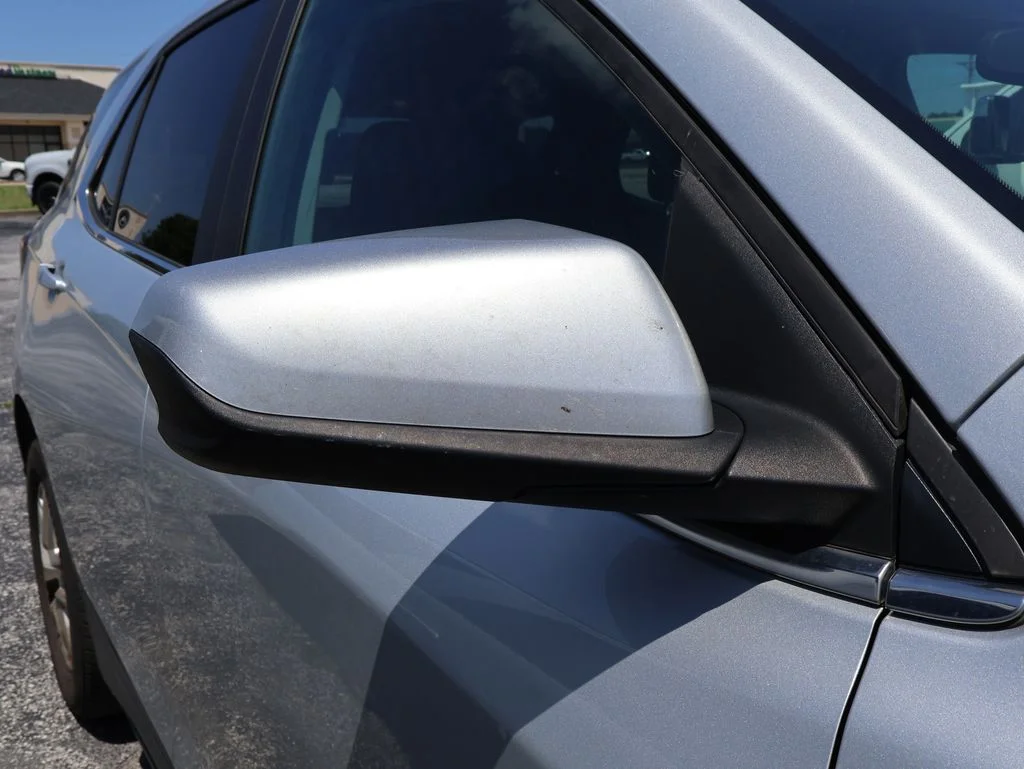 Used 2022 Silver Ice Metallic Chevrolet LT image 14