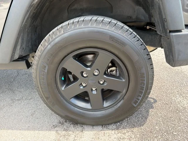 Used 2017 Gray Jeep Unlimited Big Bear image 31