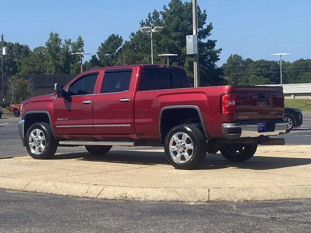 Used 2019 Red GMC SLT image 5