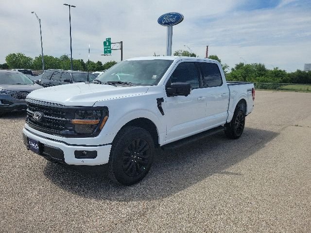 New 2026 White Ford XLT image 22