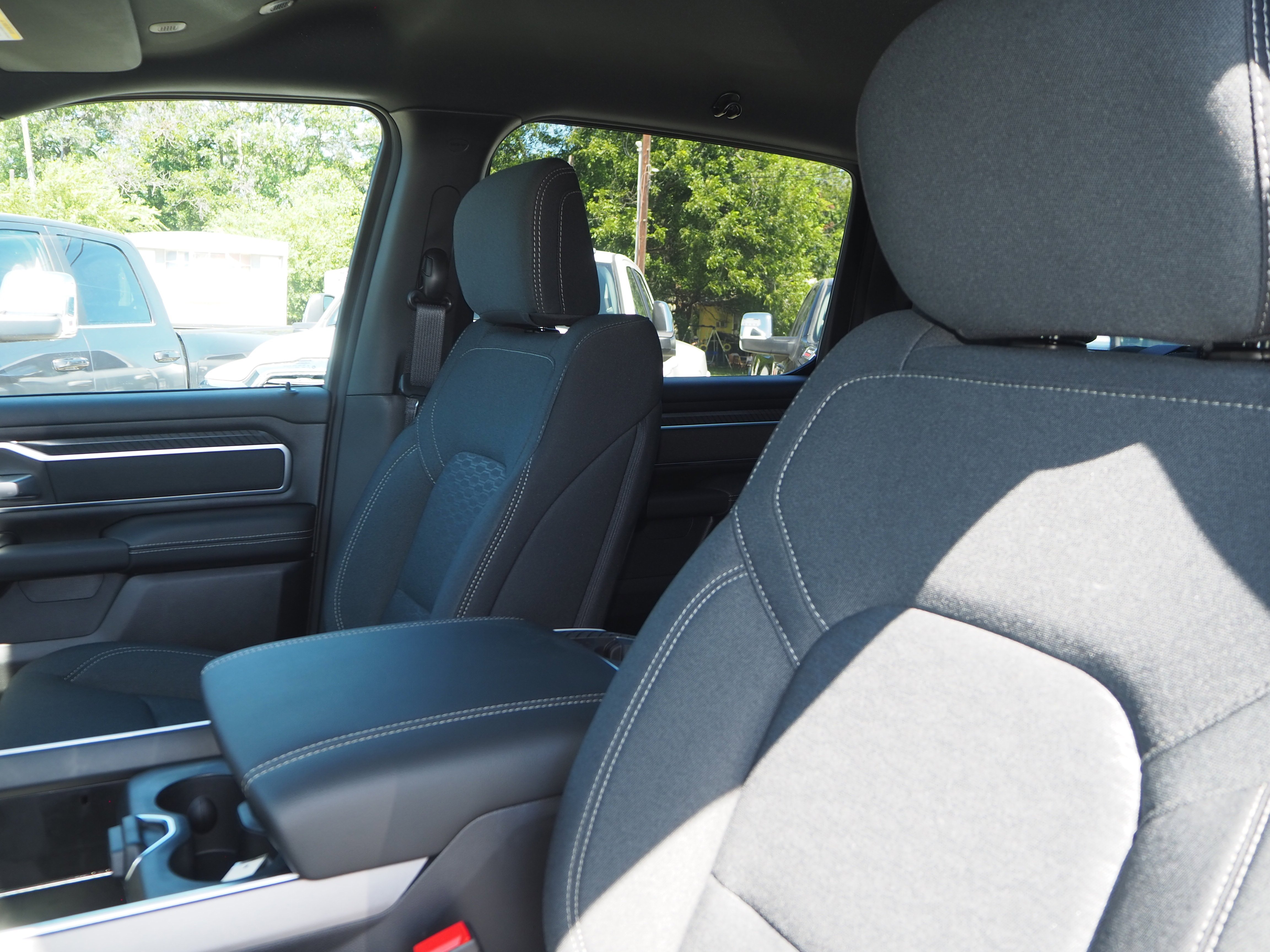 2025 Ram 1500 Lone Star photo 3