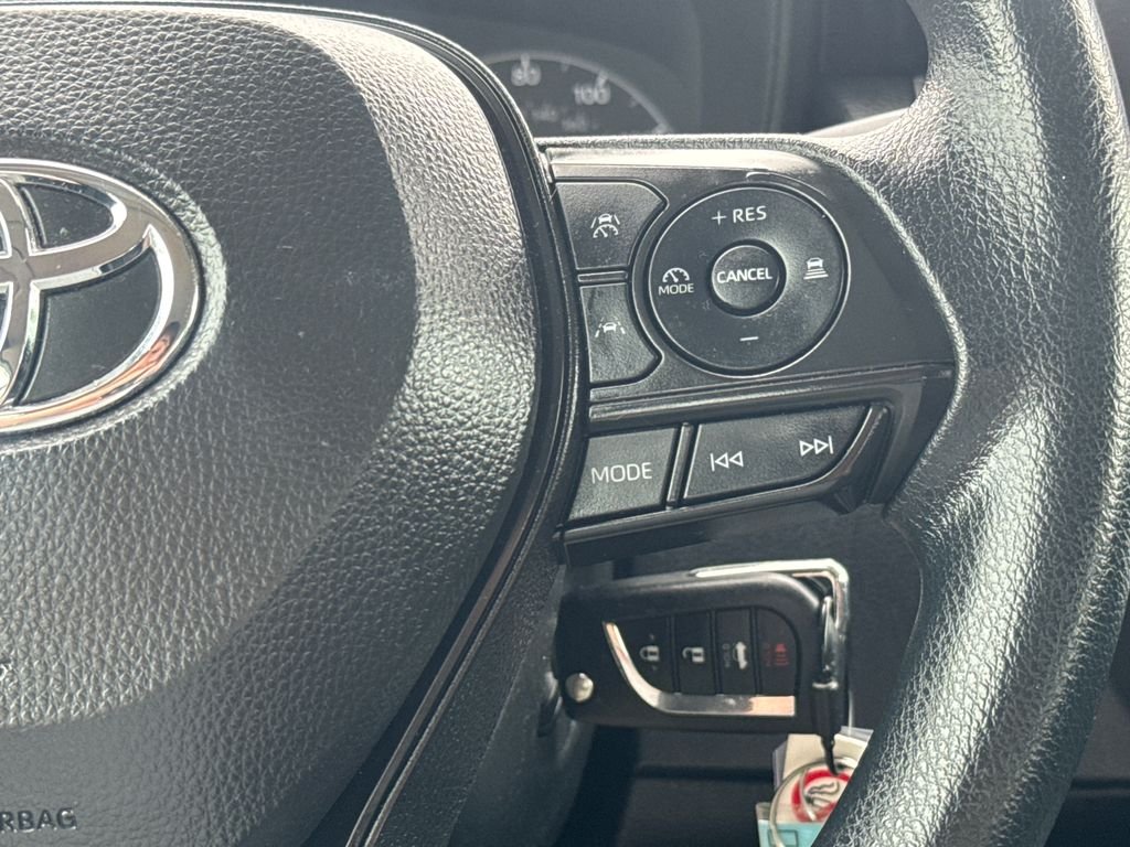 Used 2024 White Toyota LE image 19