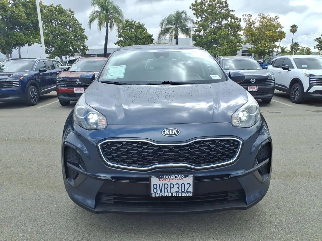 Used 2021 Blue Kia LX image 3