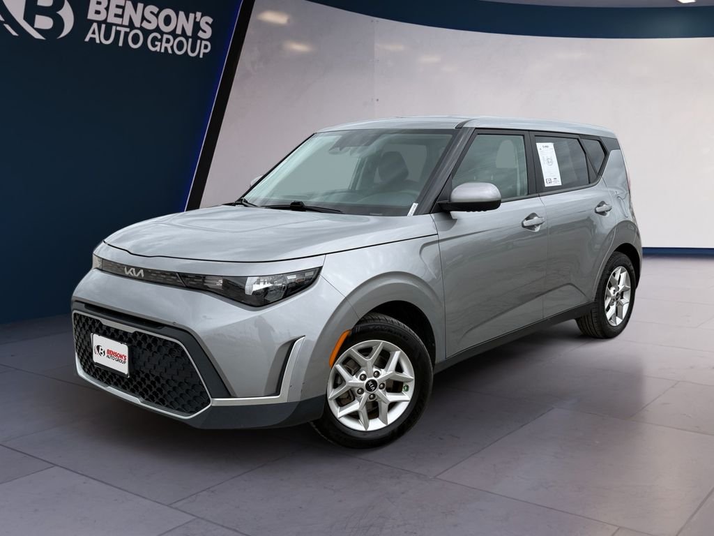 2023 Kia Soul LX