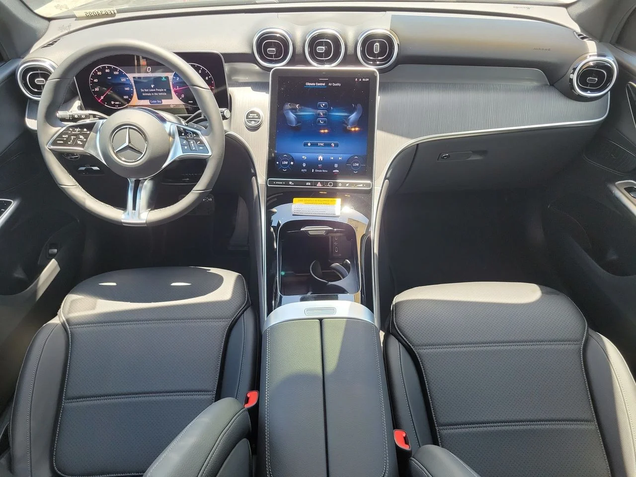 New 2026 Black Mercedes-Benz GLC 300 image 15