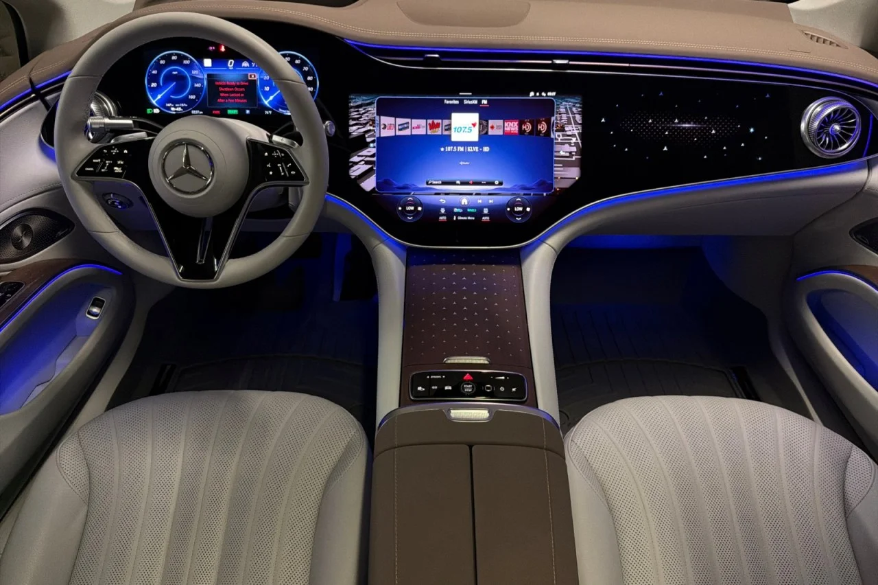Certified Used 2024 Nautical Blue Metallic Mercedes-Benz EQS 450 image 12