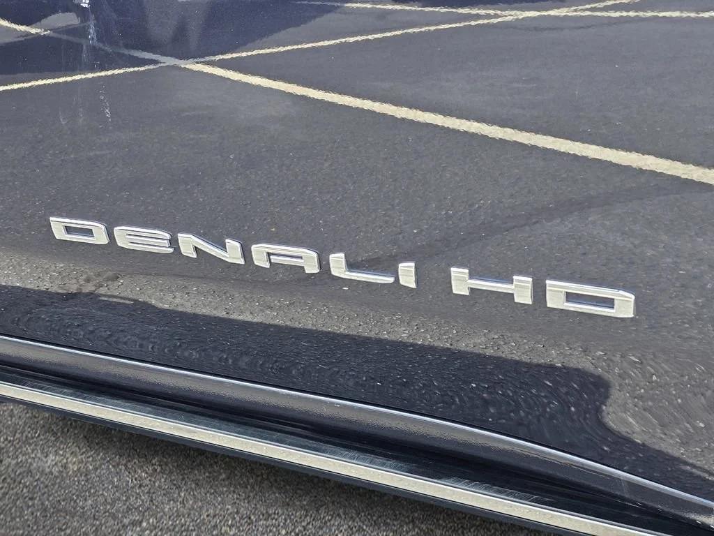 Used 2025 Titanium Rush Metallic GMC Denali image 8