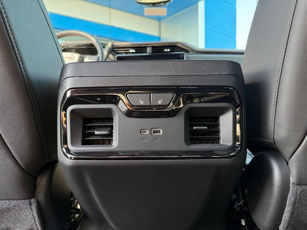 New 2026 Sterling Metallic GMC AT4 image 37