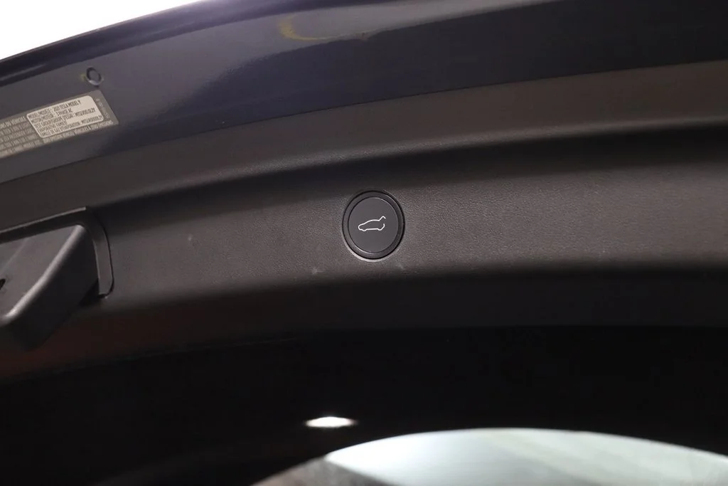 Used 2020 Solid Black Tesla Long Range image 13