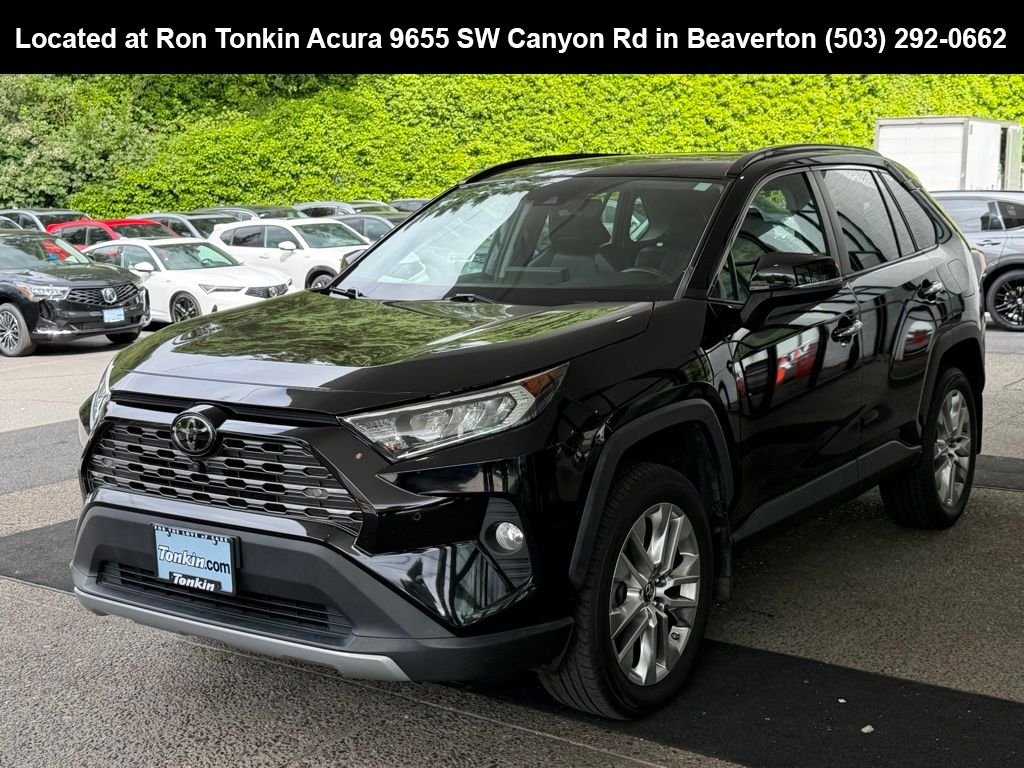 Used 2019 Midnight Black Metallic Toyota Limited image 4