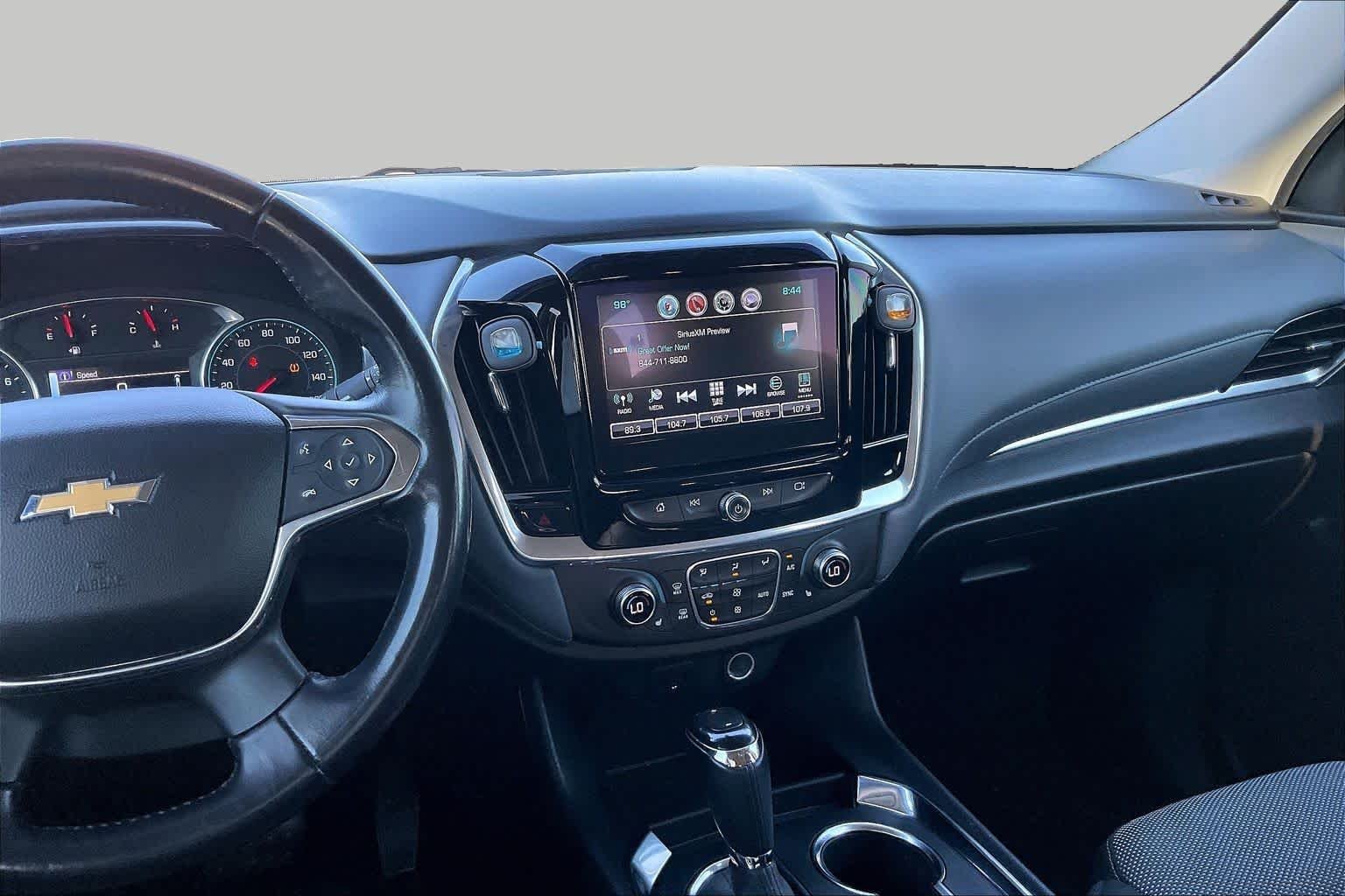 Used 2019 Summit White Chevrolet LT Cloth image 7