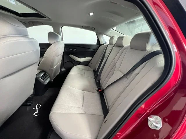 New 2026 Radiant Red Metallic Honda SE image 13