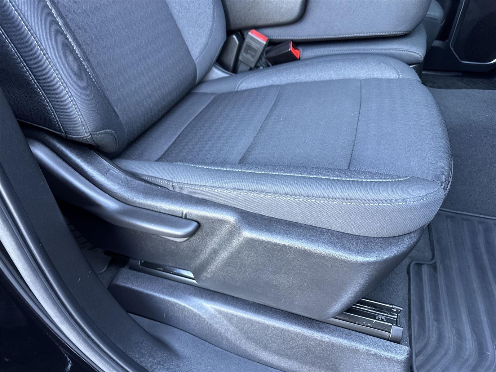 2025 Chevrolet Silverado 1500 LT - Photo 34