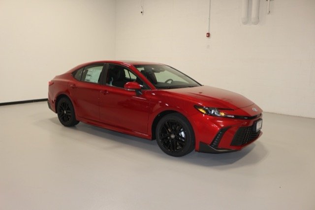 2026 Toyota Camry  SE AWD