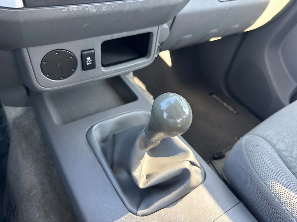Used 2016 Silver Nissan S image 20