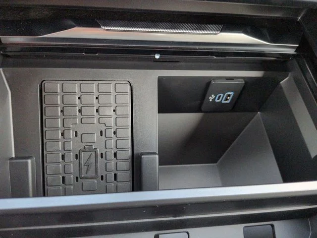 New 2026 Carbonized Gray Metallic Ford F-350® Platinum® image 23