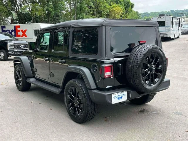 Certified Used 2022 Black Clearcoat Jeep Unlimited Sport S image 5