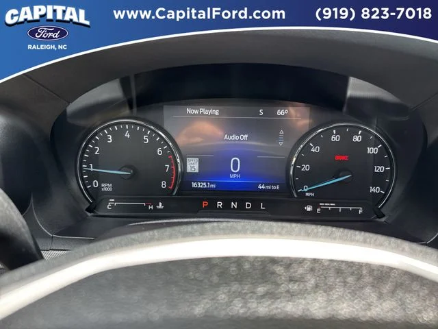 Used 2023 Black Ford XLT image 26