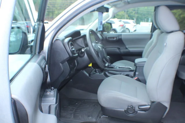 Used 2020 Silver Sky Metallic Toyota SR image 13