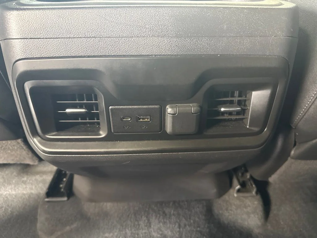 Used 2021 White Chevrolet LT Trail Boss image 18