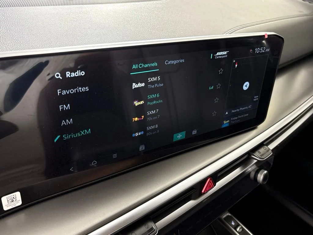 New 2026 Snow White Pearl Kia EX image 37