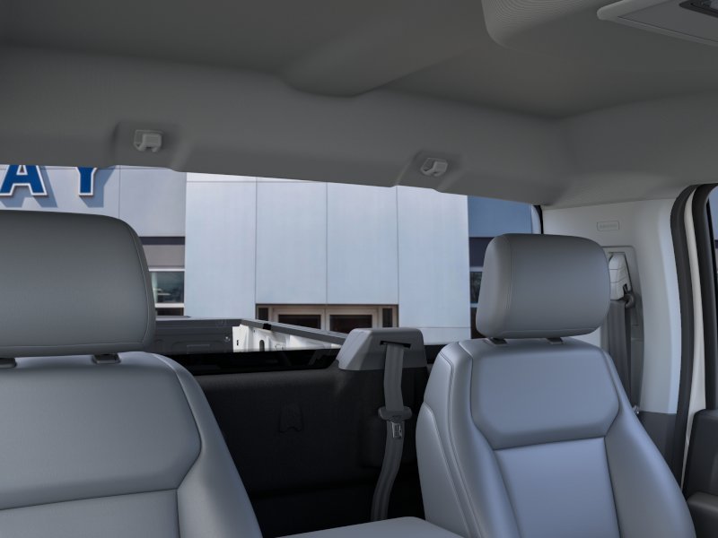 New 2026 Oxford White Ford XL image 22